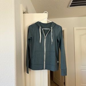 Vuori Halo Performance hoodie